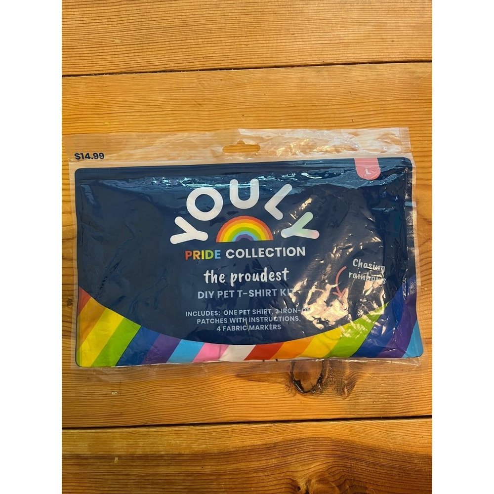 Petco Youly pride collection diy pet t shirt kit dog L